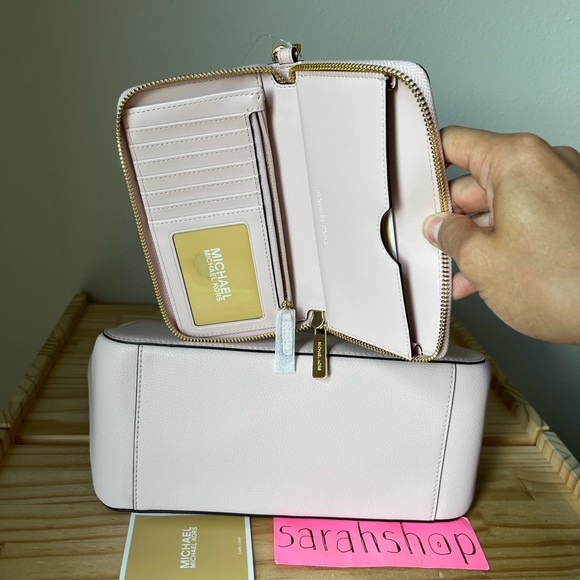 🌼Michael Kors Set - Picture 5 of 16